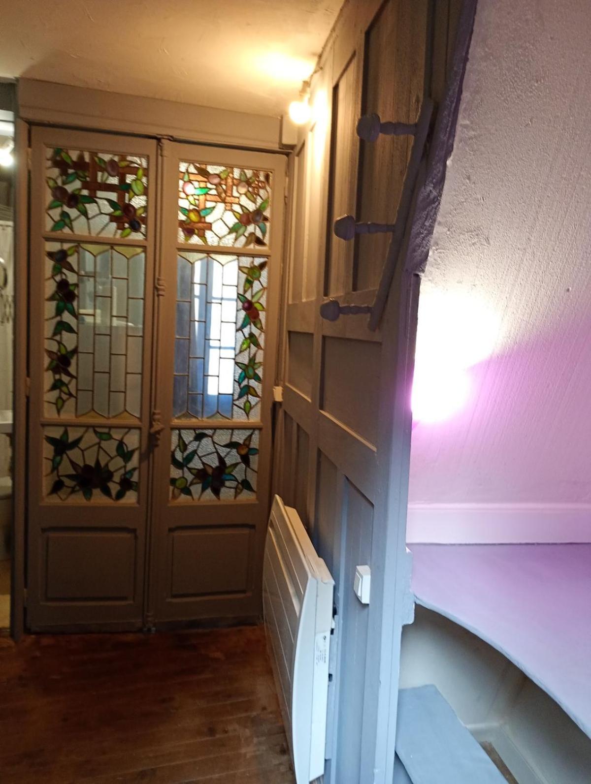דירות Duplex Center Thiers - Clermont-Ferrand - Lyon - Free Parking - Self-Check-In מראה חיצוני תמונה